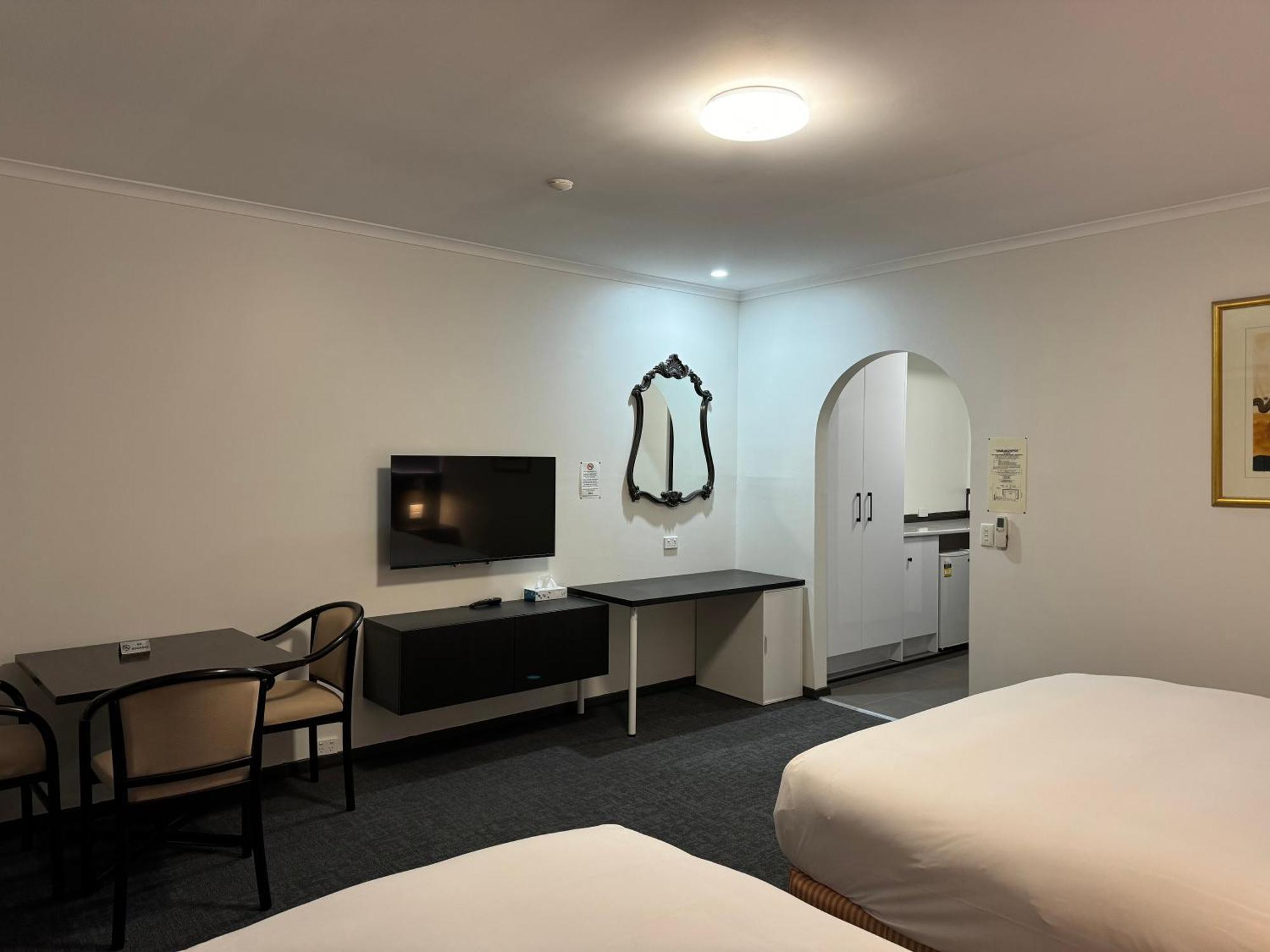 Golden Chain Country Plaza Motel Голлс-Гап Екстер'єр фото