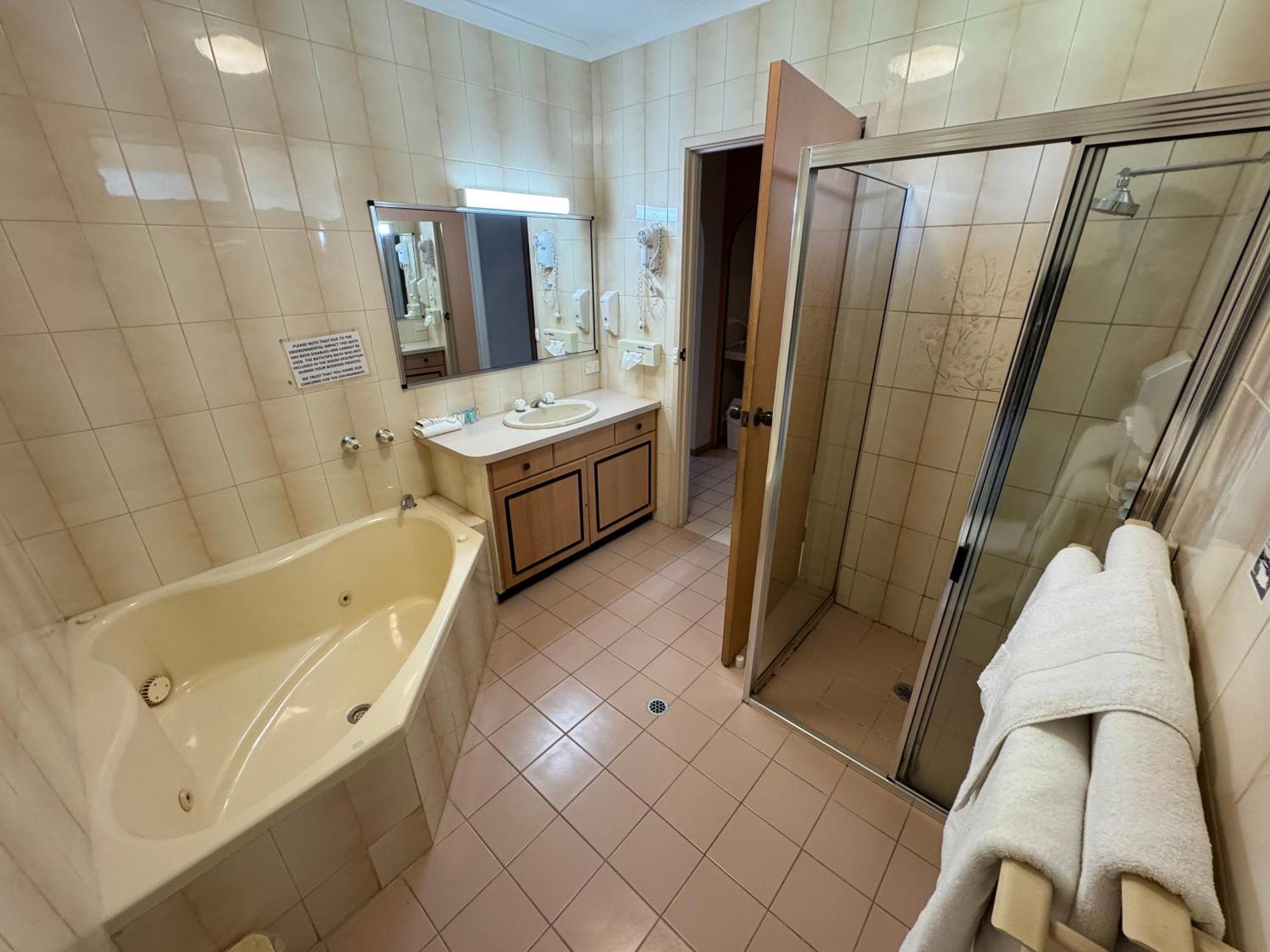 Golden Chain Country Plaza Motel Голлс-Гап Екстер'єр фото